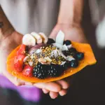 Cibi per evitare emorroidi infiammate: cosa scegliere e cosa evitare