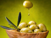 Olio di oliva: 5 trucchi di bellezza